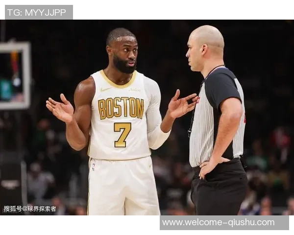 杰伦布朗首节表现平平仅得3分4篮板球队正负值为3状态需提升