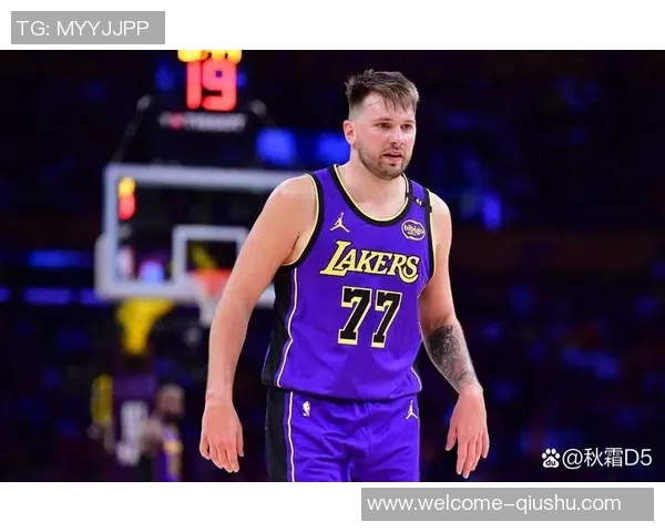 只管打球好看三球表现抢眼却三分失准成比赛遗憾